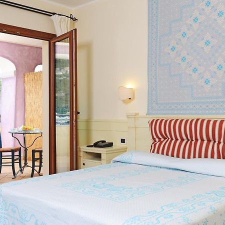 Hotel Baja Romantica 博萨 外观 照片