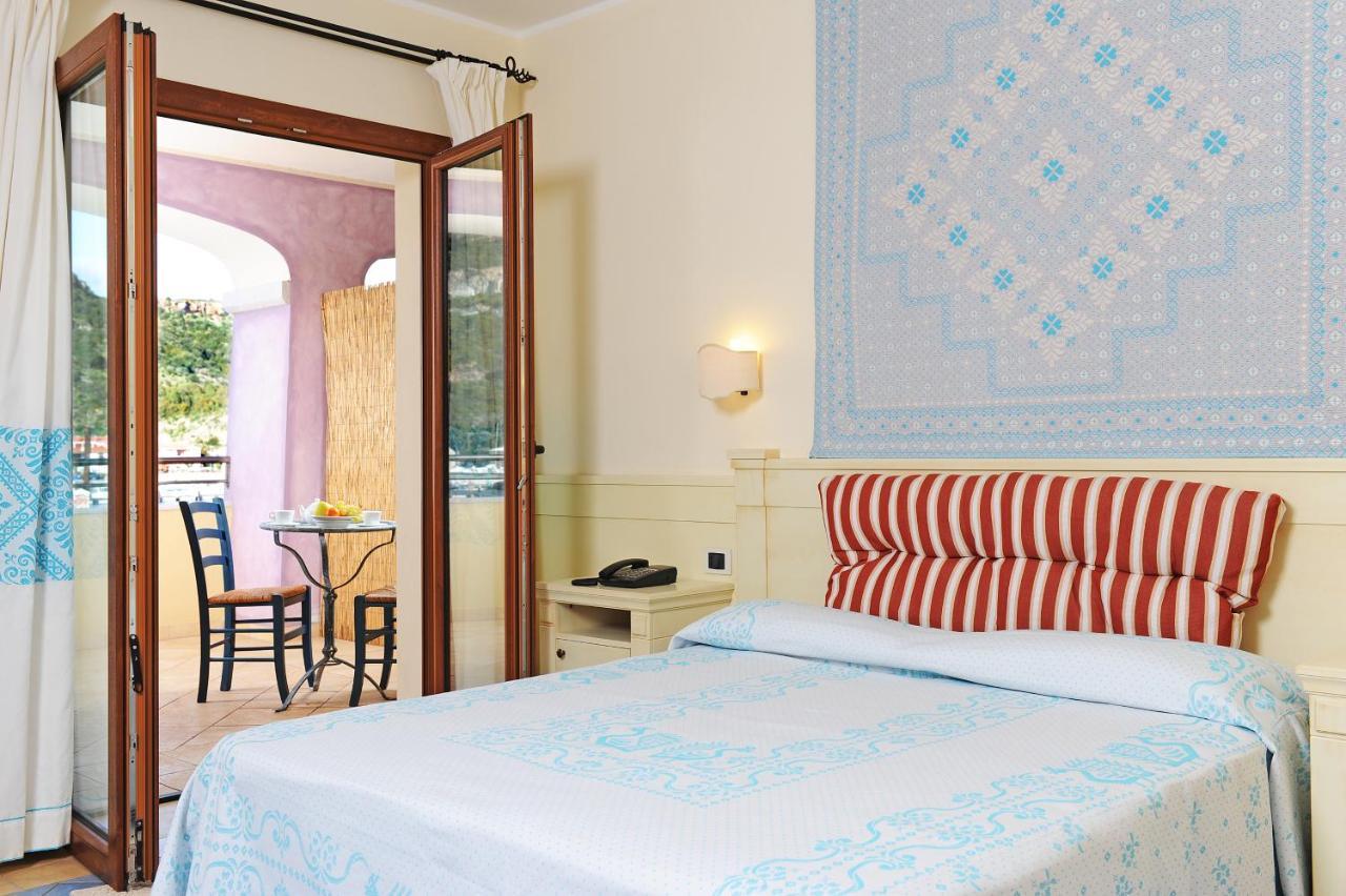 Hotel Baja Romantica 博萨 外观 照片