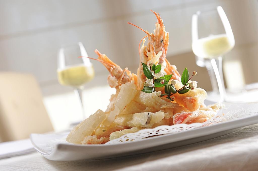 Hotel Baja Romantica 博萨 外观 照片