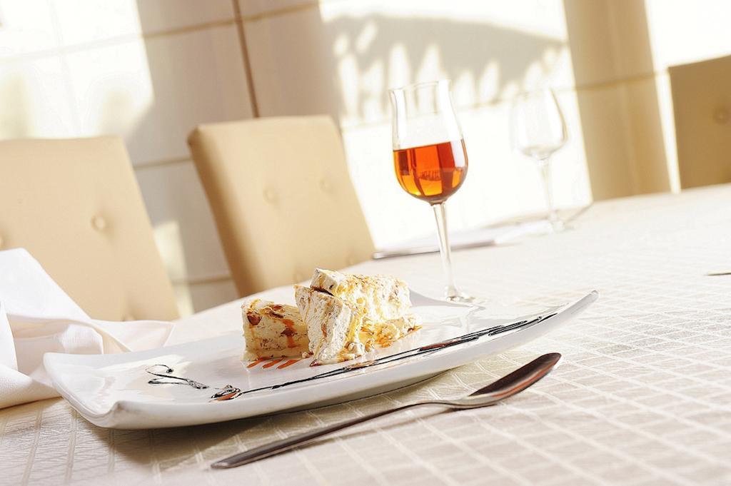 Hotel Baja Romantica 博萨 外观 照片