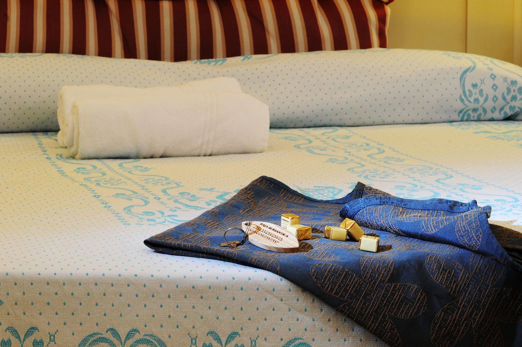 Hotel Baja Romantica 博萨 外观 照片