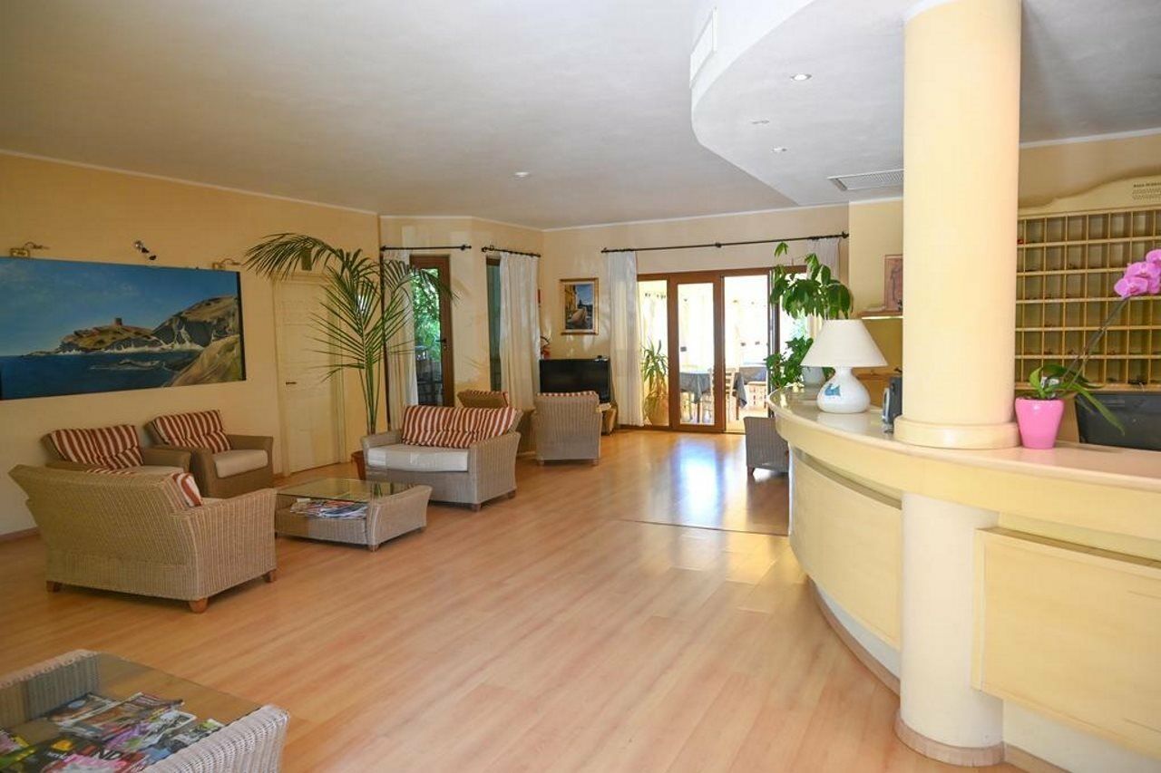 Hotel Baja Romantica 博萨 外观 照片